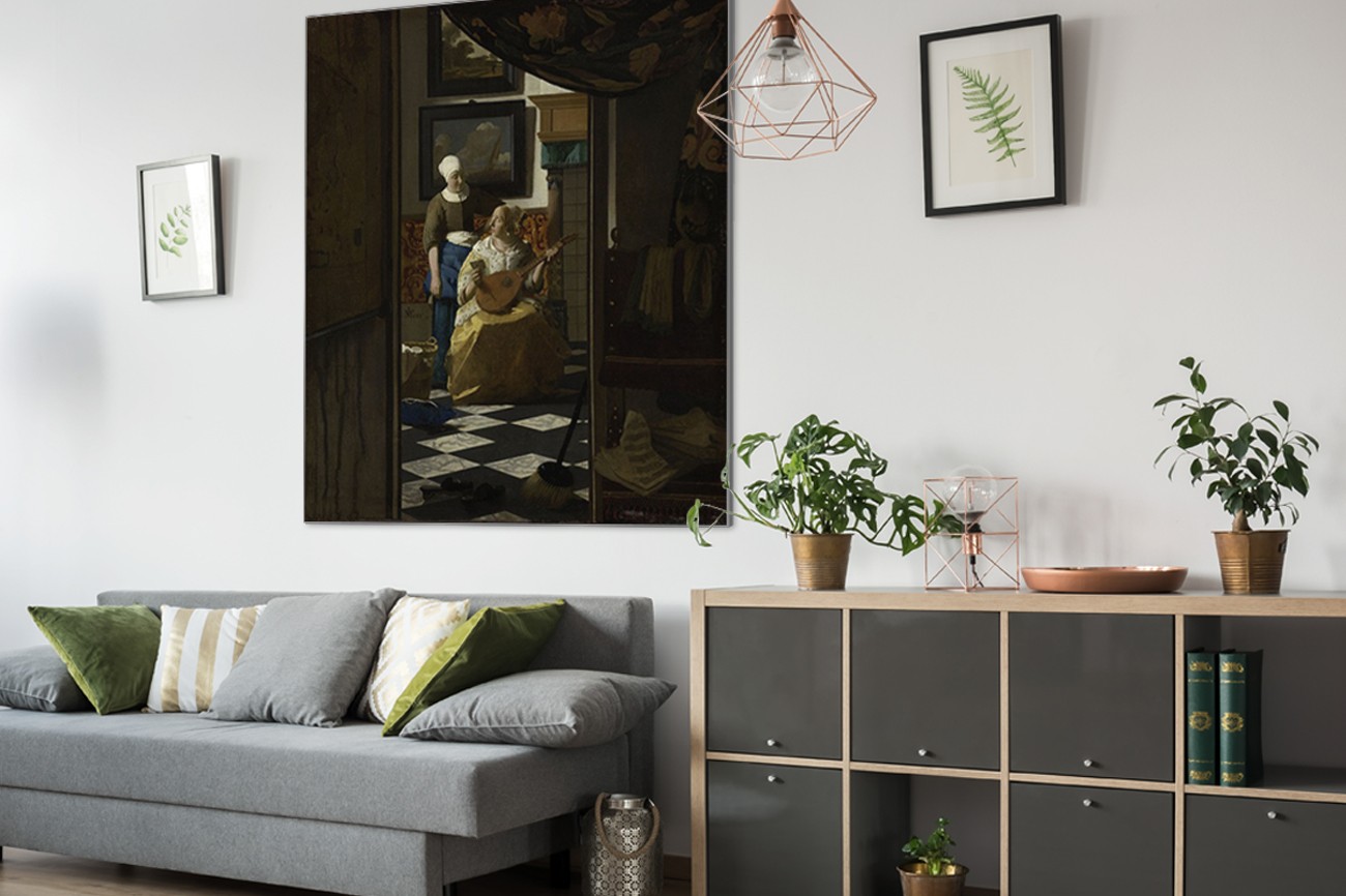 Donker schilderij van Johannes Vermeer met als titel De liefdesbrief op textieldoek. Verkrijgbaar in verschillende zeer grote formaten, inclusief textiel frame.