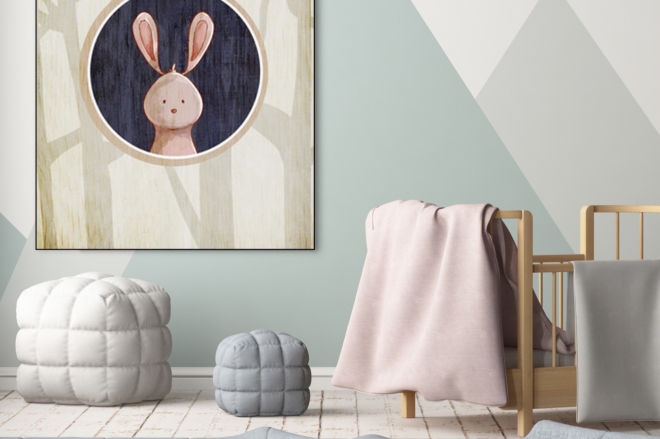 ​Leuk kinderplaatje met een konijn van Kimberly Allen met als titel Forest animals 4 op textieldoek. Verkrijgbaar in verschillende zeer grote formaten, inclusief textiel frame.