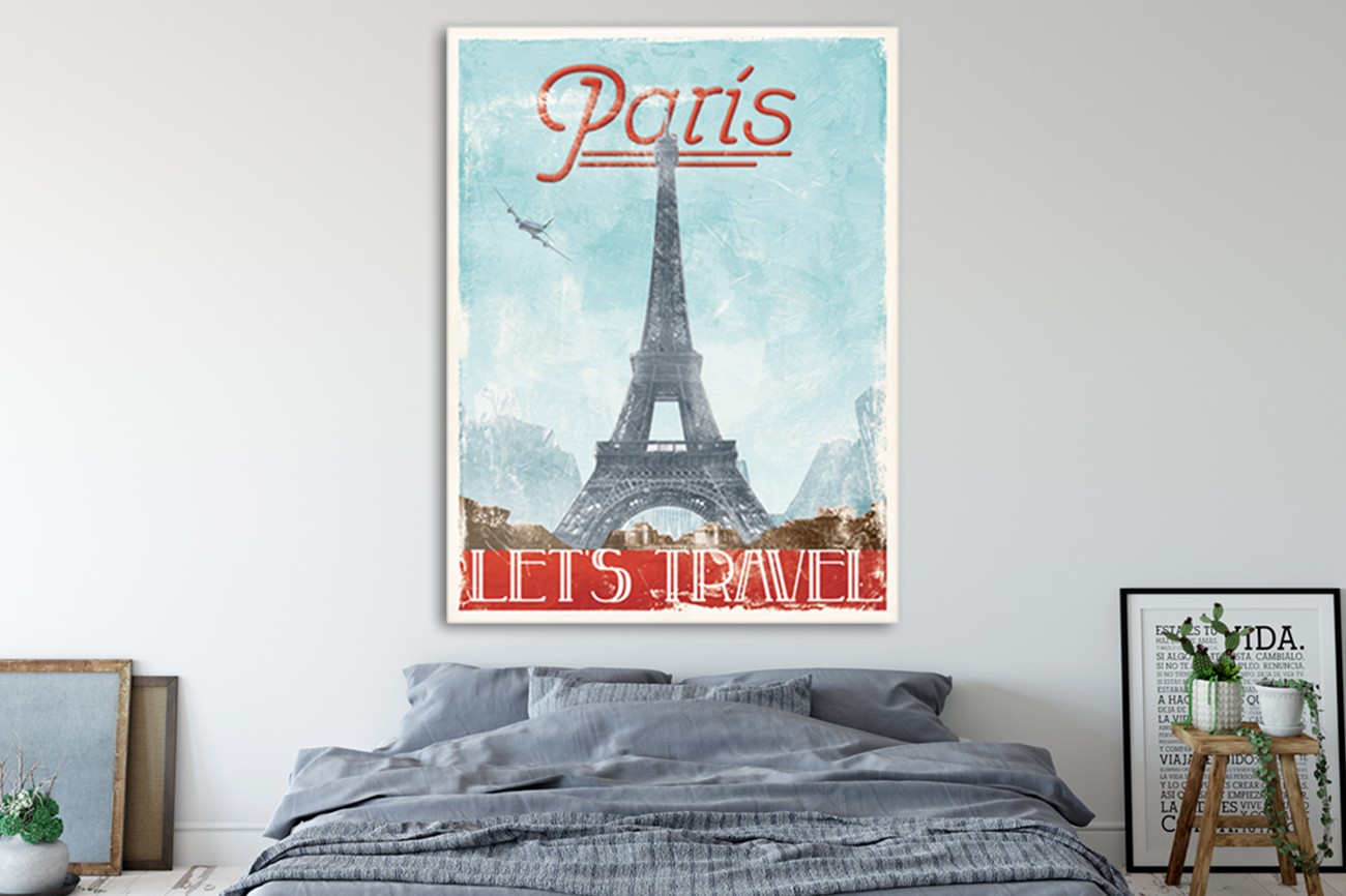 Schilderij van de eiffeltoren uit parijs van Jace Grey met als titel Lets travel to Paris op textieldoek. 