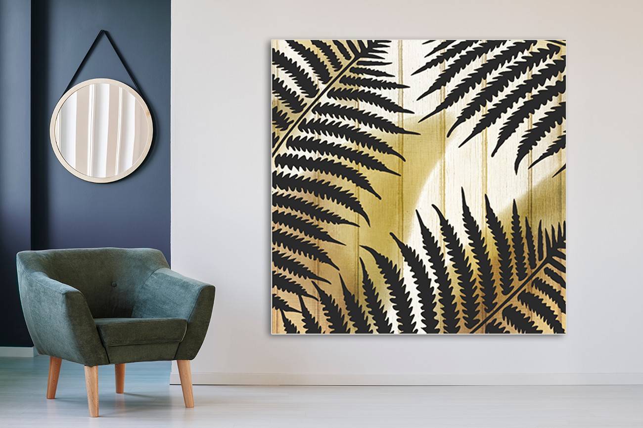 Palmboombladeren met lichte en donkere kleuren en een witte achtergrond van Kimberly Allen met als titel Tropical leaves golden 1.​